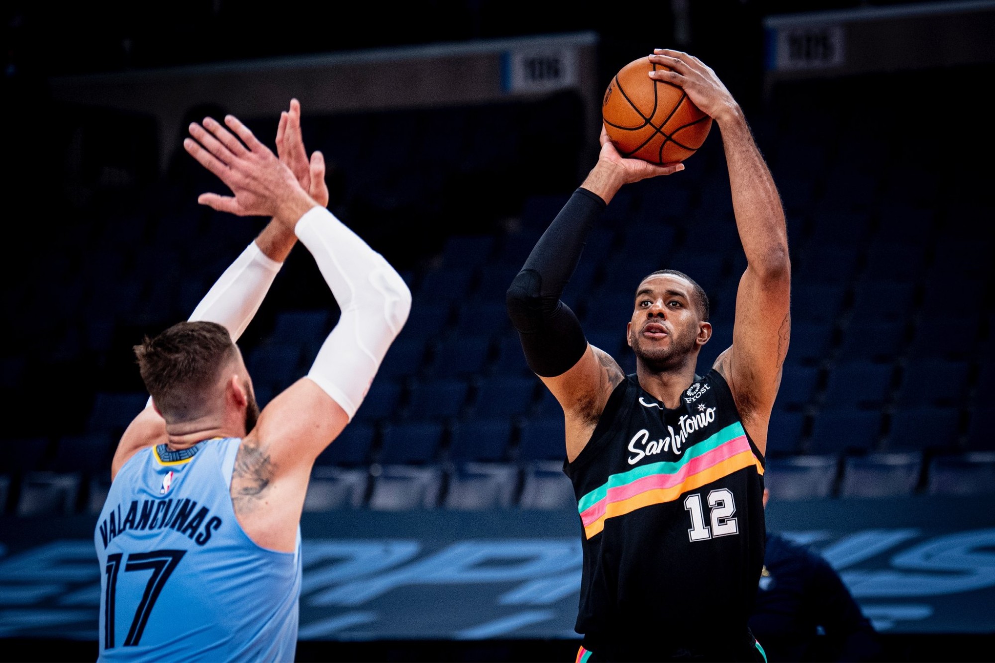 满悬念的比 满悬念的比