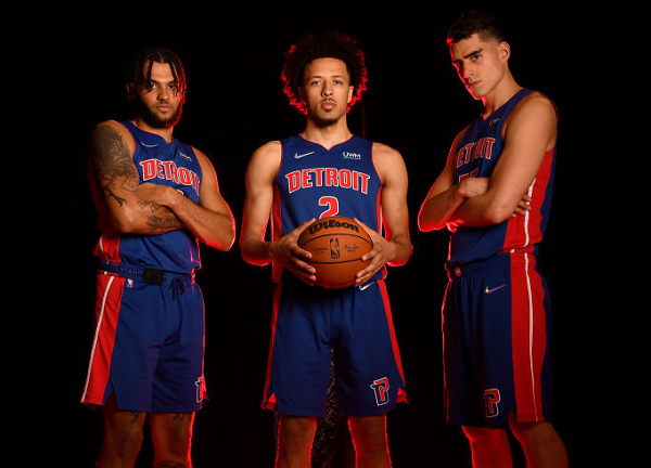 在首回合中 在首回合中