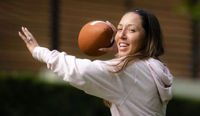 苏莱半带玩 苏莱半带玩